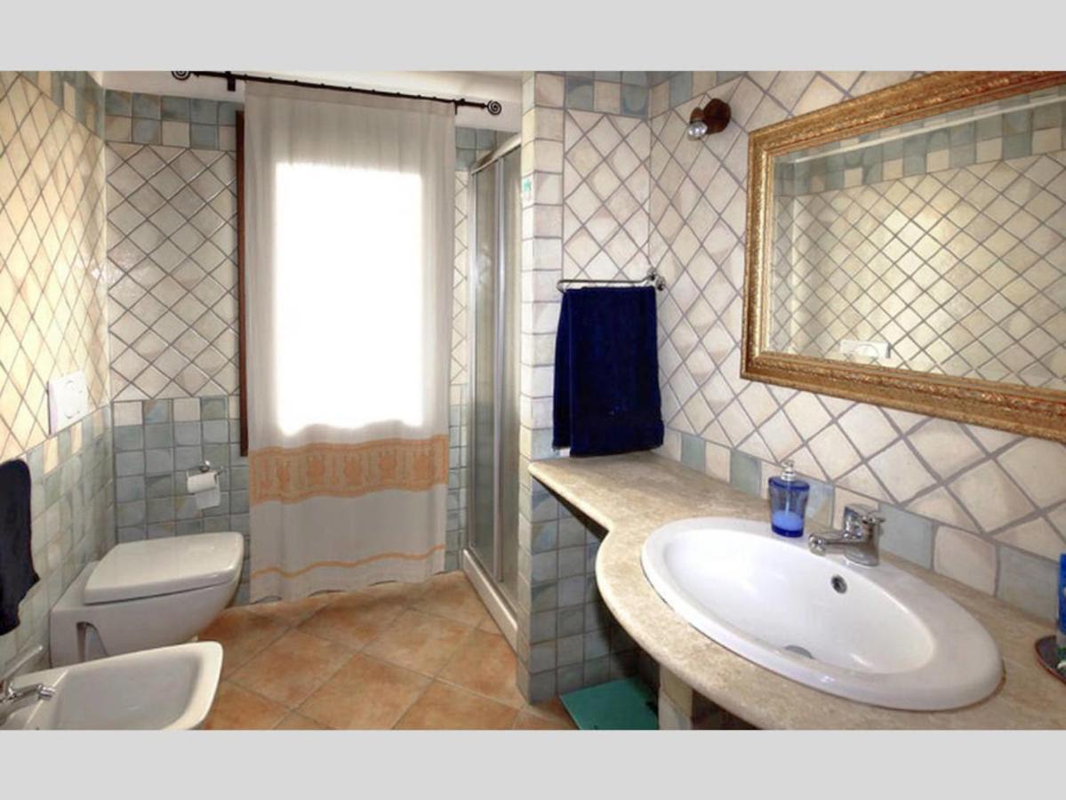 La Sima Villa Con Piscina Vista Mare San Pantaleo Sardegna Екстериор снимка