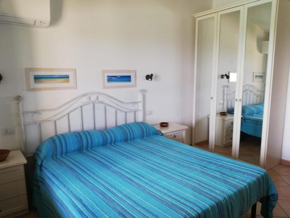 La Sima Villa Con Piscina Vista Mare San Pantaleo Sardegna Екстериор снимка