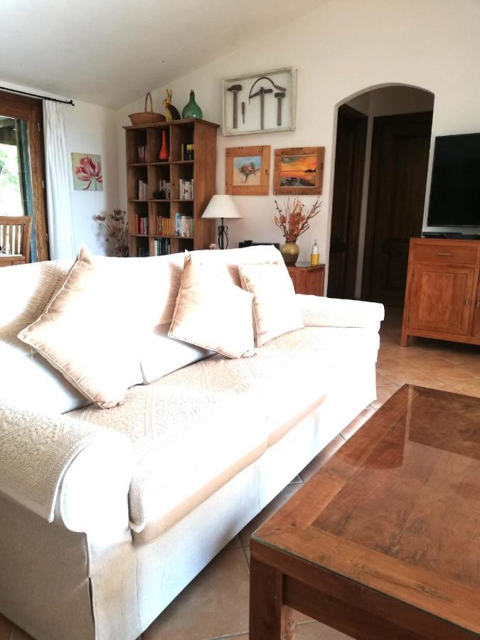 La Sima Villa Con Piscina Vista Mare San Pantaleo Sardegna Екстериор снимка